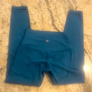 Lululemon Cropped Align Leggings Size 4